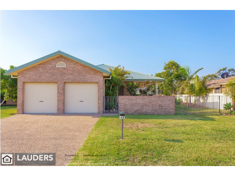 13 Rosier Place, Old Bar NSW 2430