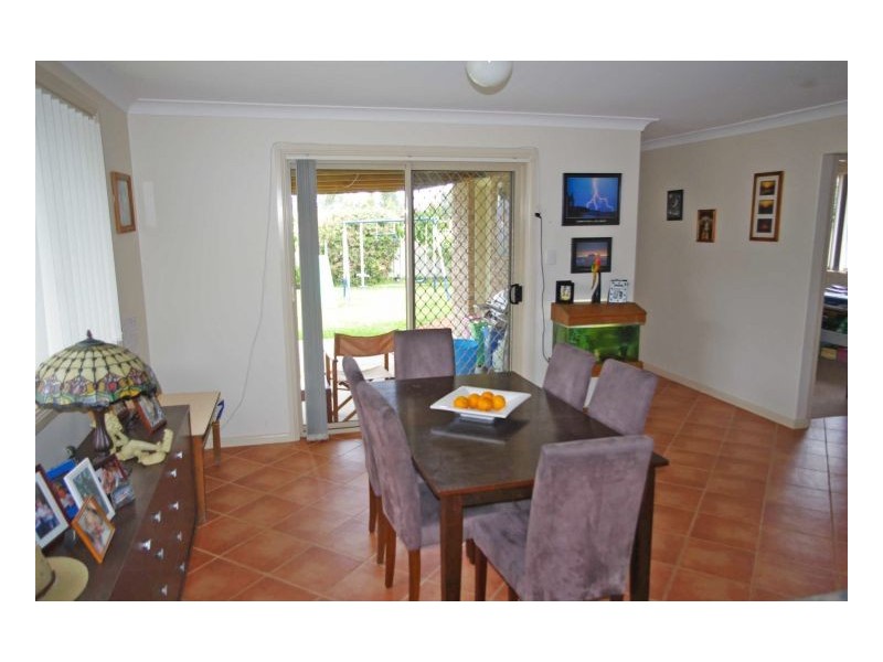 17 Bluehaven Drive, Old Bar NSW 2430