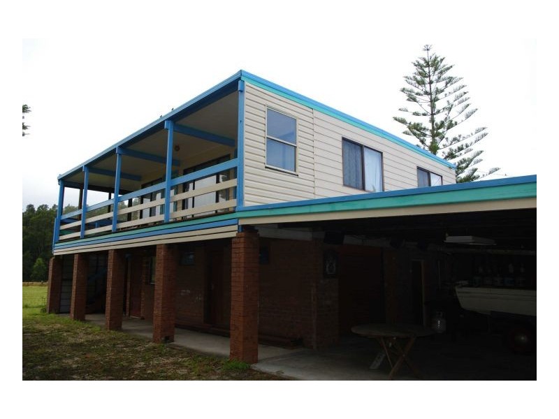 Mitchells Island NSW 2430