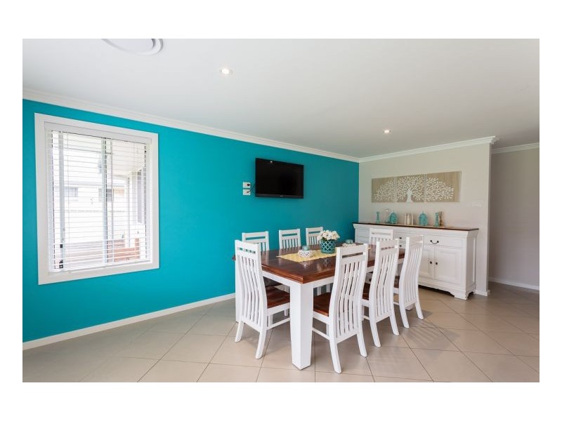 57 Bluehaven Drive, Old Bar NSW 2430