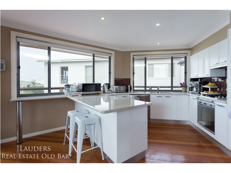 38 Ocean Drive, Wallabi Point NSW 2430