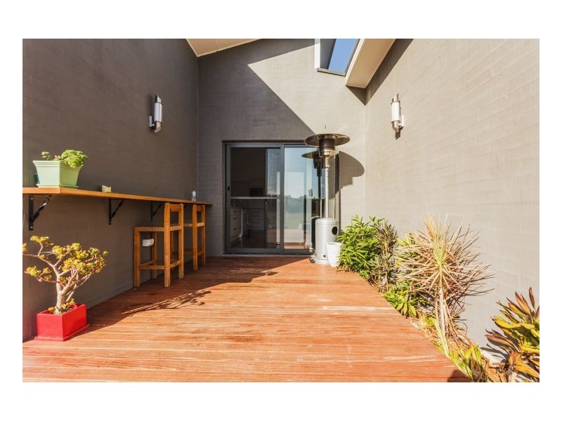 30 Shantull Drive, Wallabi Point NSW 2430