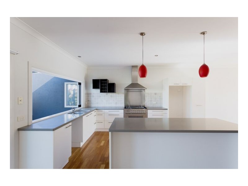 1,3/38 Lewis Street, Old Bar NSW 2430