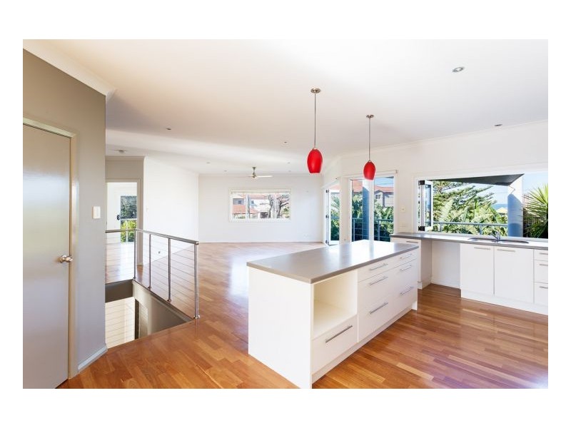 1,3/38 Lewis Street, Old Bar NSW 2430