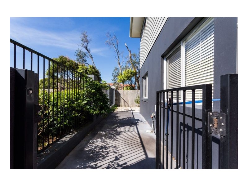 1,3/38 Lewis Street, Old Bar NSW 2430