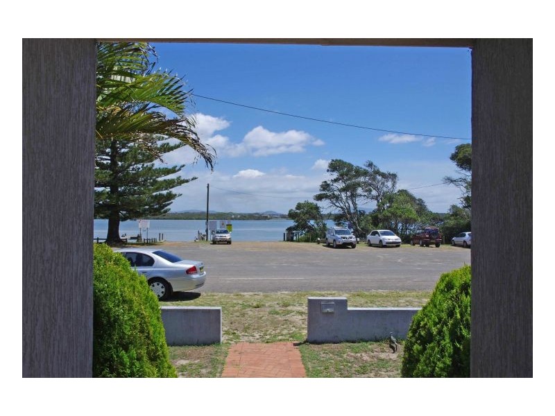 101 Main Street, Manning Point NSW 2430