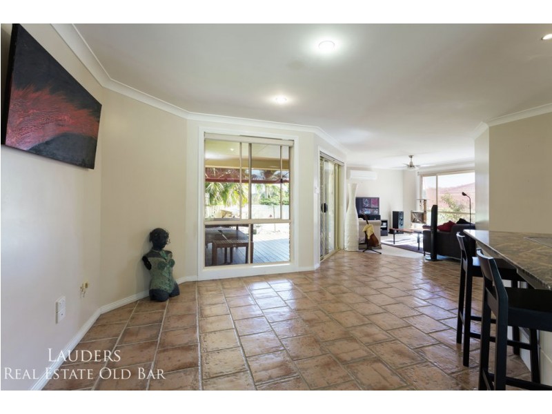 51 Gannet Crescent, Old Bar NSW 2430