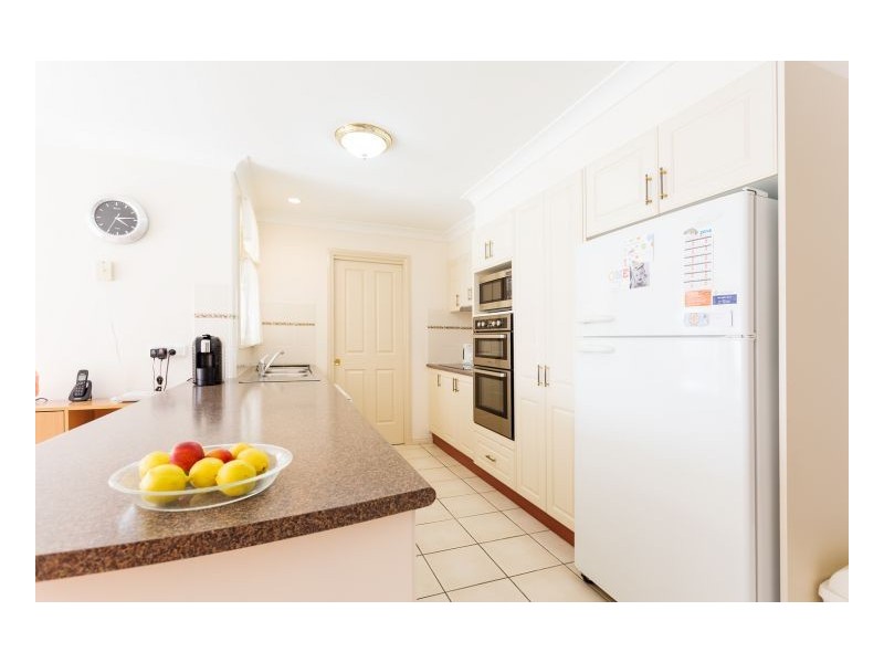 29 Pryor Crescent, Old Bar NSW 2430