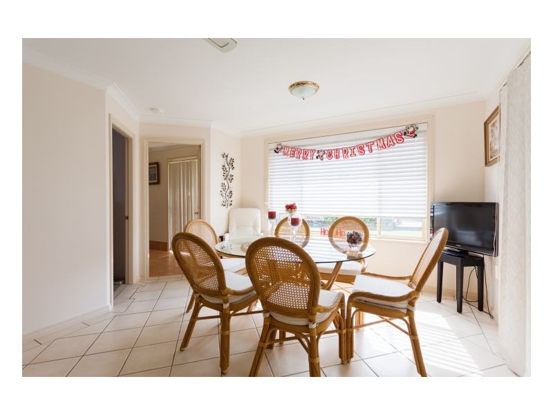 29 Pryor Crescent, Old Bar NSW 2430