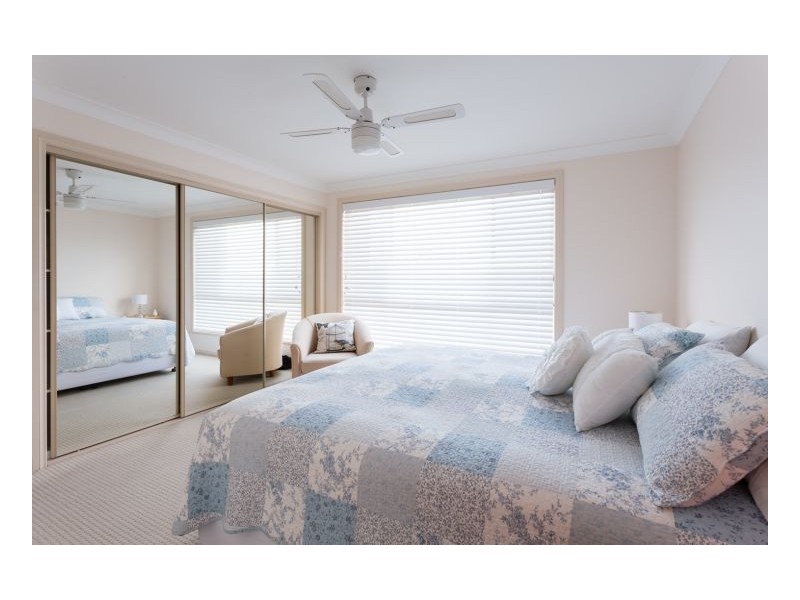 29 Pryor Crescent, Old Bar NSW 2430