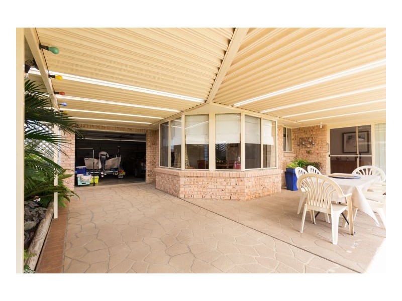 29 Pryor Crescent, Old Bar NSW 2430