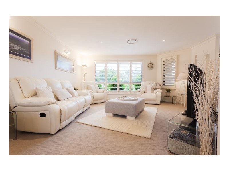 6 Spinnaker Cove, Wallabi Point NSW 2430