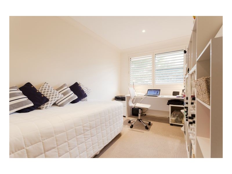 6 Spinnaker Cove, Wallabi Point NSW 2430