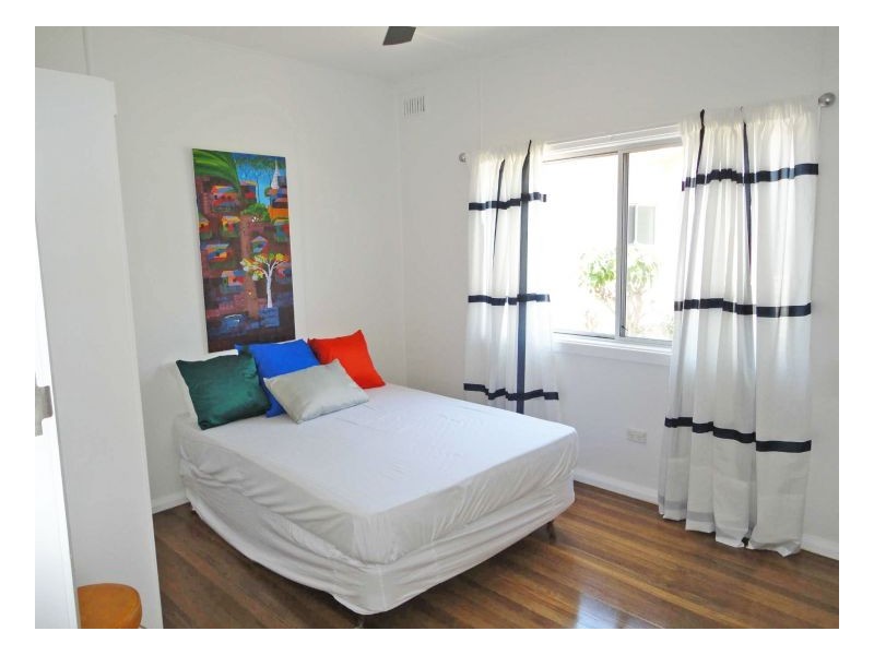 83 Main Road, Manning Point NSW 2430