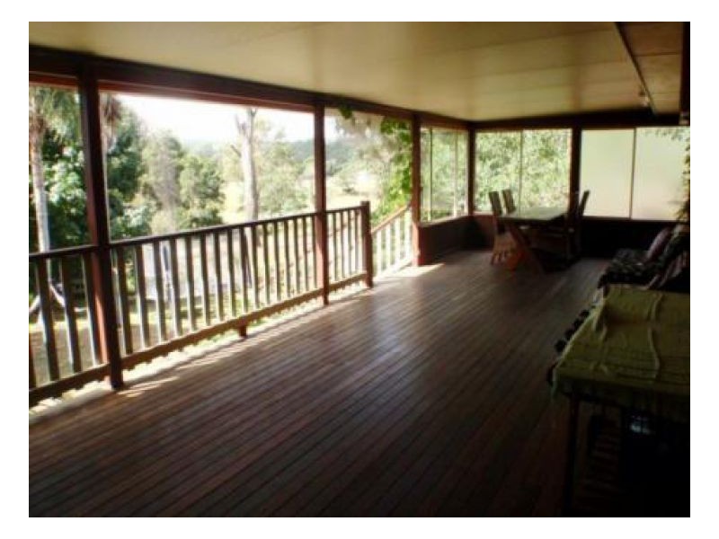 37 Washington Street, Tinonee NSW 2430