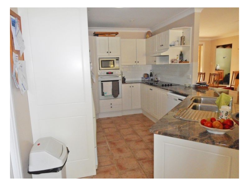 51 Gannet Crescent, Old Bar NSW 2430