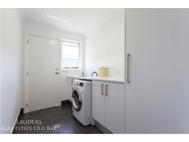26 Shantull Drive, Wallabi Point NSW 2430