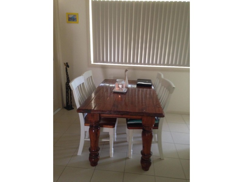 2a Eagle Close, Old Bar NSW 2430