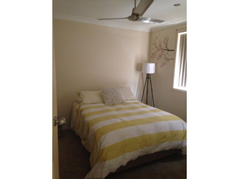 2a Eagle Close, Old Bar NSW 2430