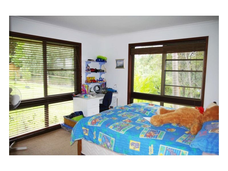 8 Seaview Close, Rainbow Flat NSW 2430