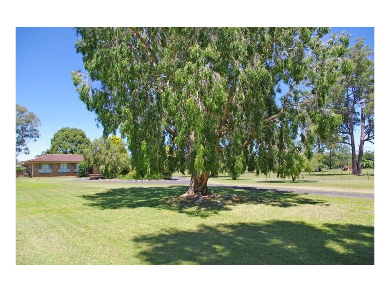 7090 The Bucketts Way, Taree NSW 2430