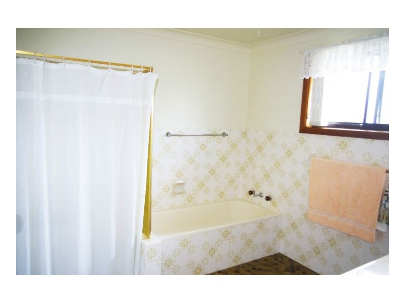 12 Belford Street, Old Bar NSW 2430