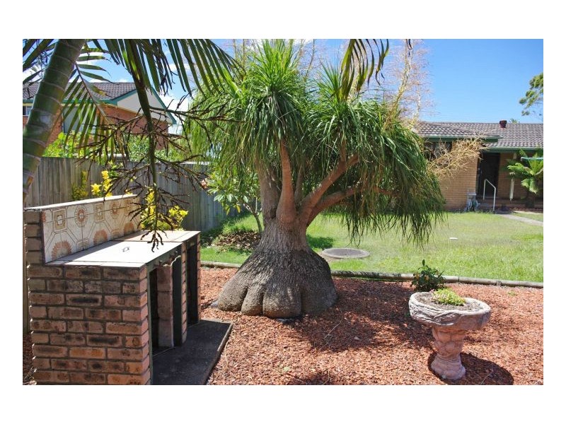12 Belford Street, Old Bar NSW 2430