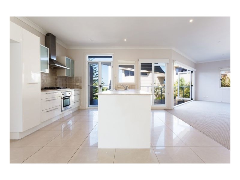 Unit 2, 3/38 lewis street, Old Bar NSW 2430