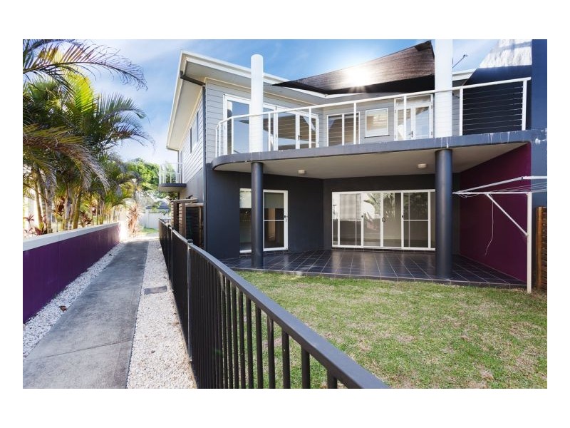 Unit 2, 3/38 lewis street, Old Bar NSW 2430