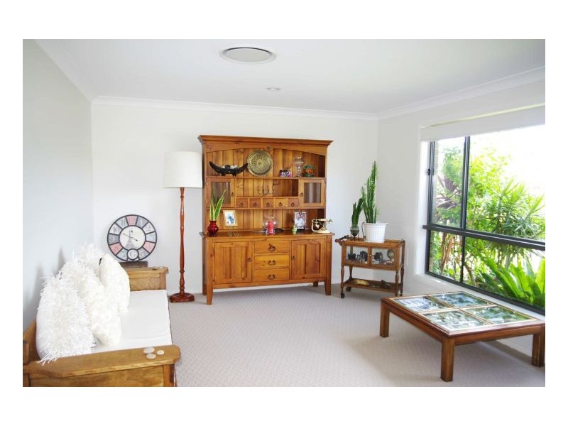42 Ivy Crescent, Old Bar NSW 2430
