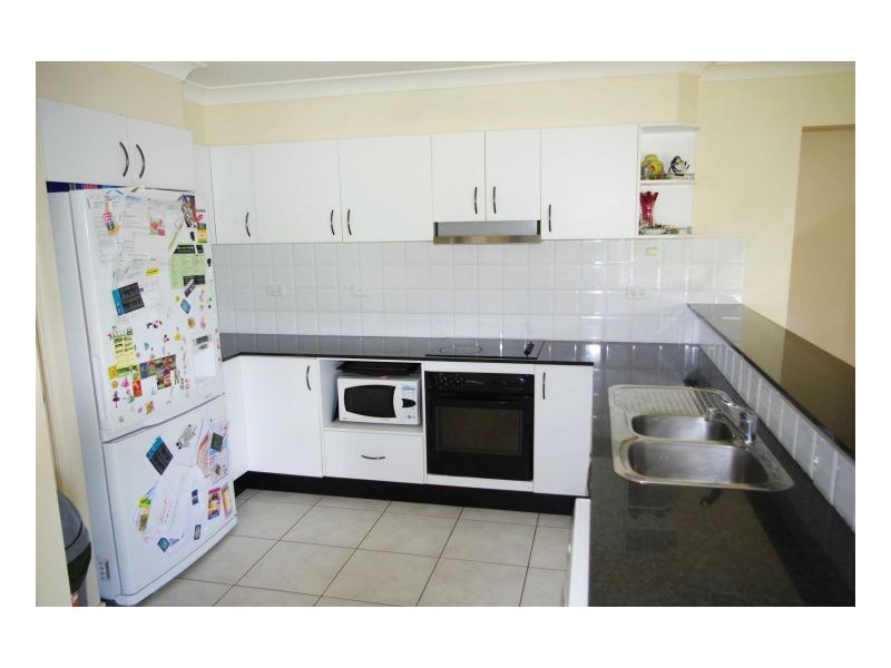 32 Mistral Place, Old Bar NSW 2430