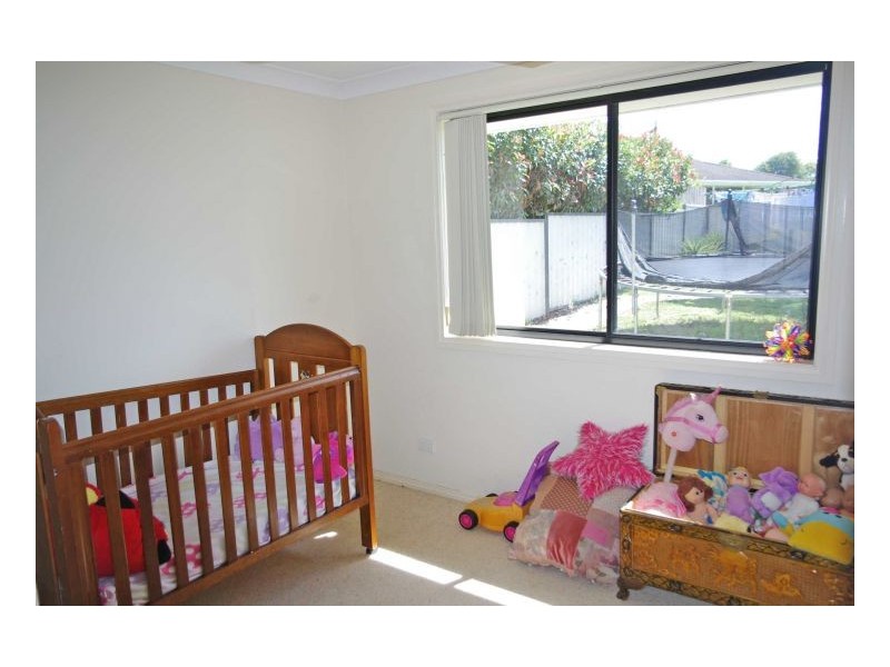 32 Mistral Place, Old Bar NSW 2430