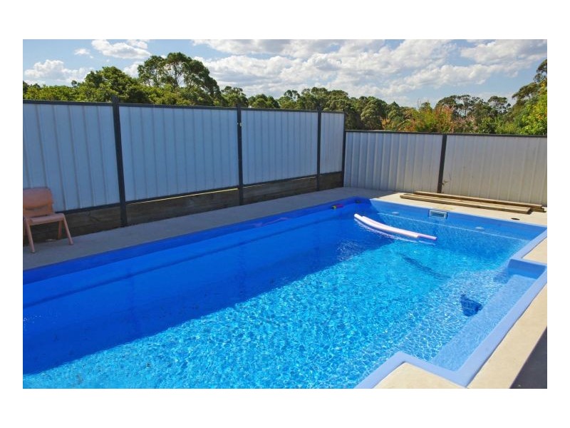 32 Mistral Place, Old Bar NSW 2430