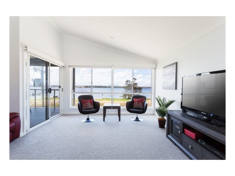 1/29 Main Road, Manning Point NSW 2430