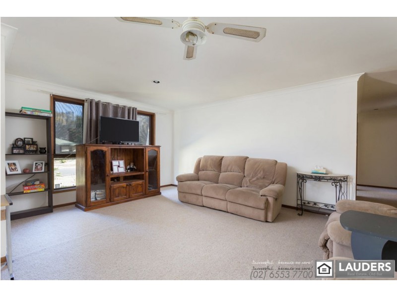 13 Drury Close, Old Bar NSW 2430