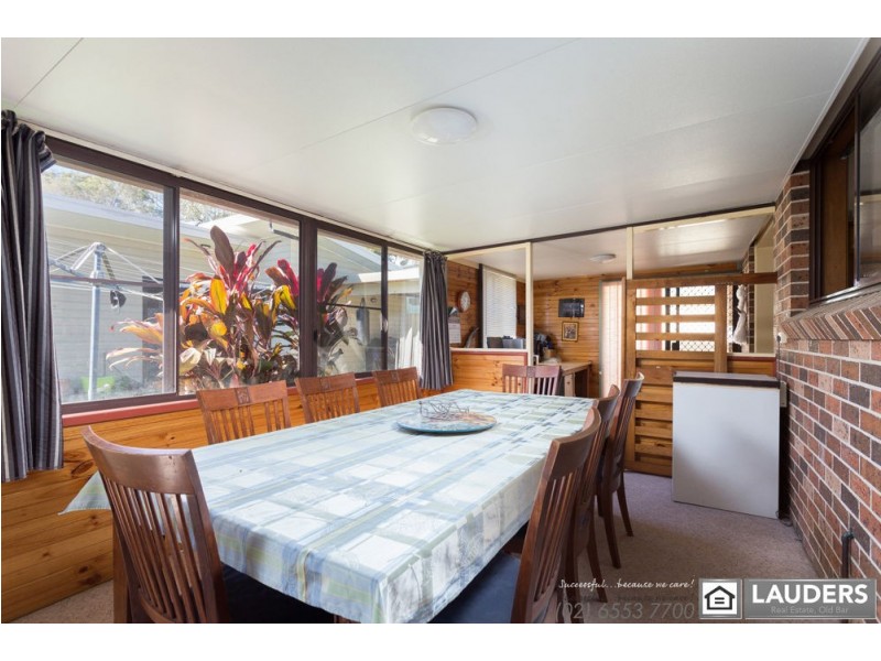 13 Drury Close, Old Bar NSW 2430