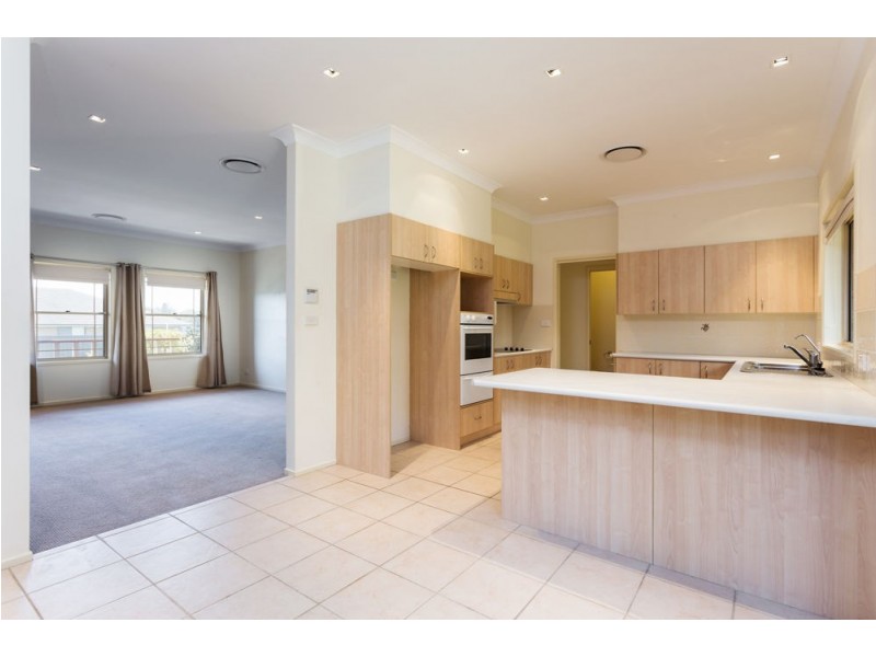 33 Medowie Road, Old Bar NSW 2430