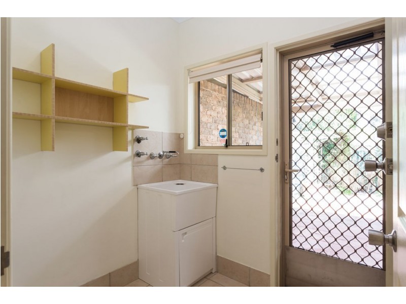 33 Medowie Road, Old Bar NSW 2430