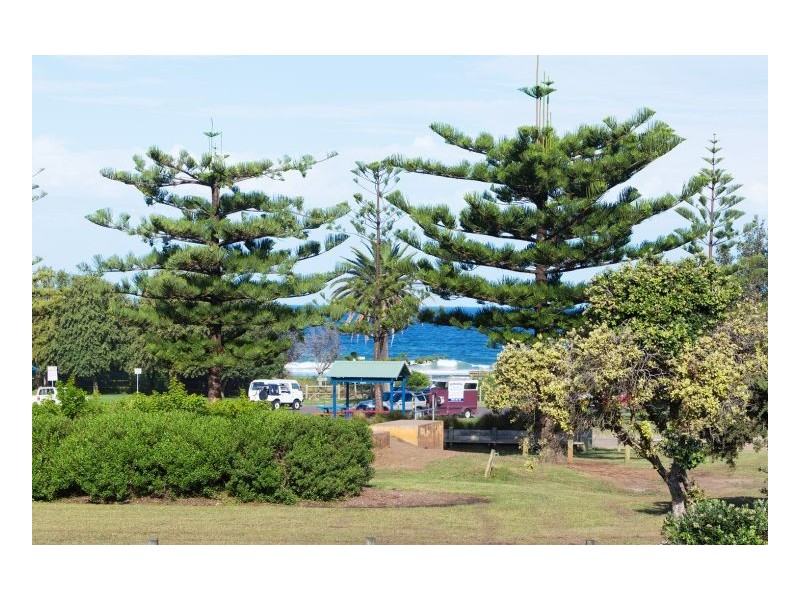 1/7 Ungala Road, Old Bar NSW 2430