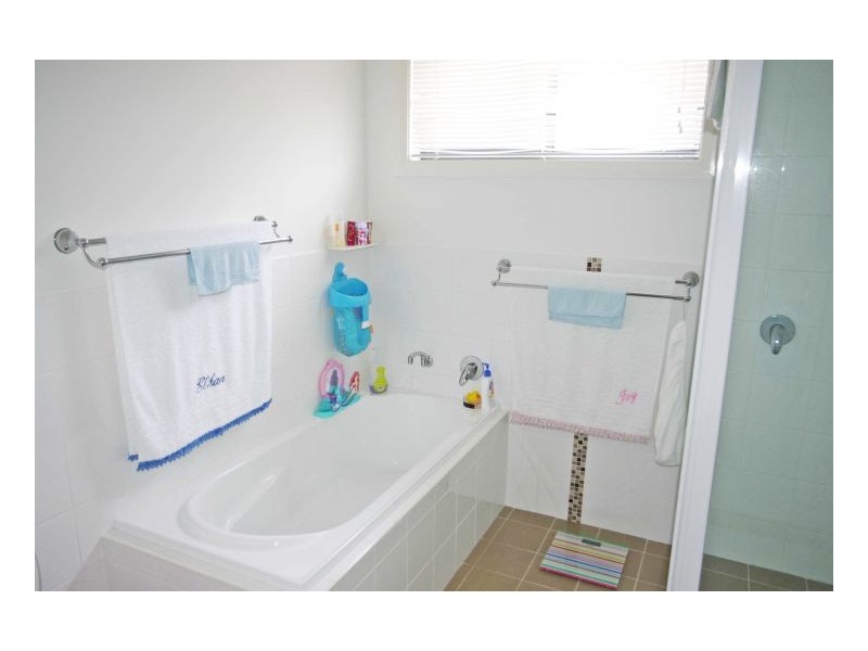 14 Mackerel Way, Old Bar NSW 2430