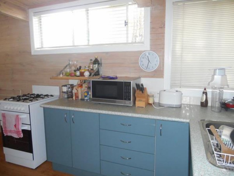 25 Old Bar Road, Old Bar NSW 2430