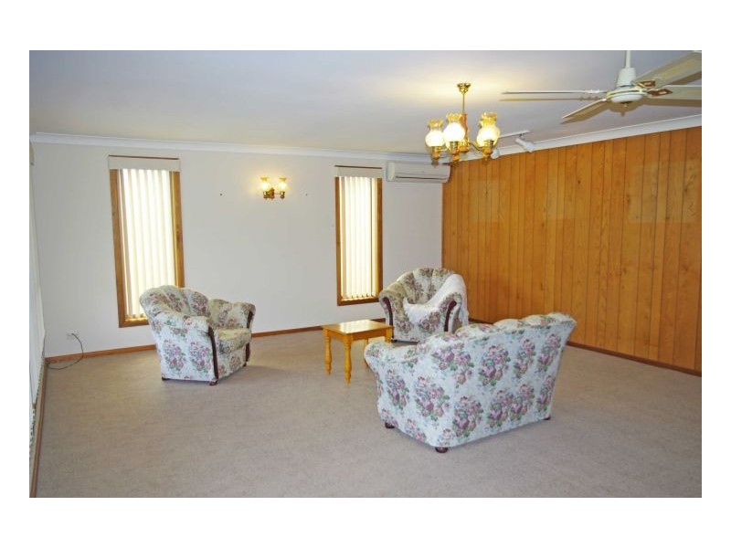 16 Sheppard Street, Old Bar NSW 2430