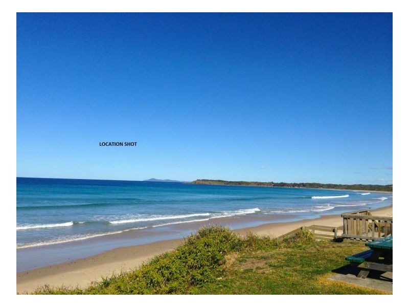 17 Howard Street, Wallabi Point NSW 2430