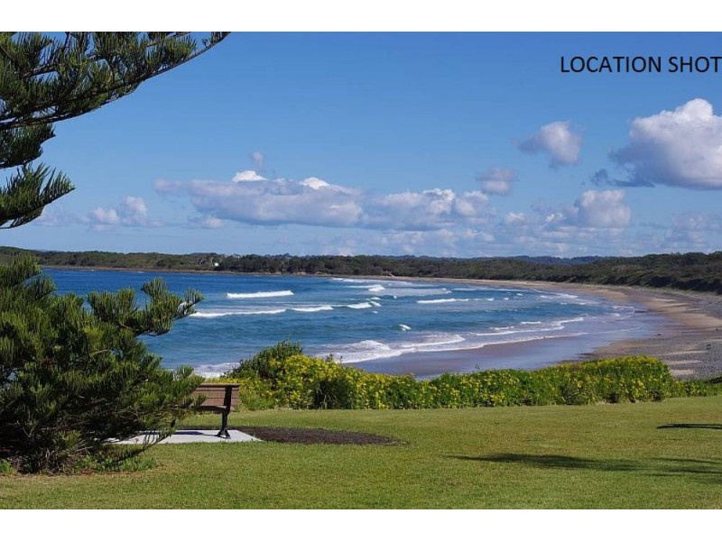 15 Howard Street, Wallabi Point NSW 2430