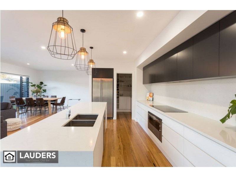 9 Howard Street, Wallabi Point NSW 2430