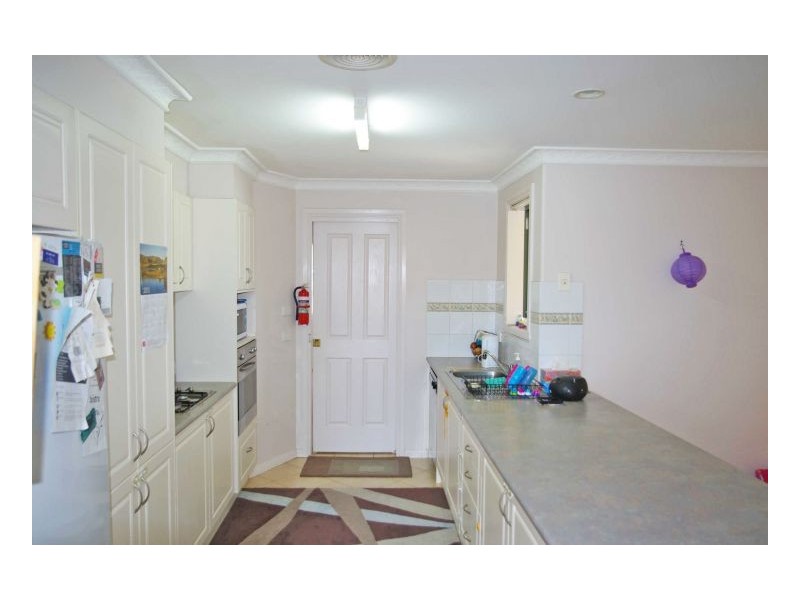 33 Wyden Street, Old Bar NSW 2430