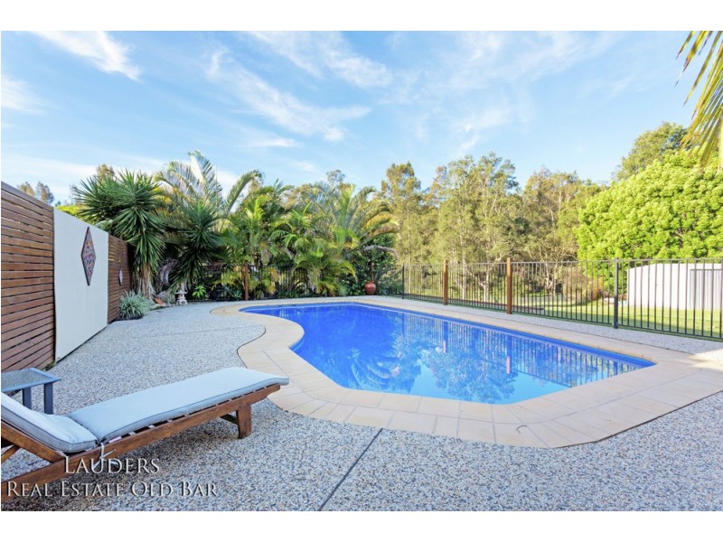 128 Waterman Street, Old Bar NSW 2430