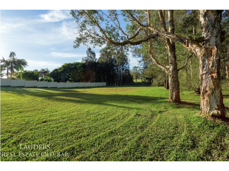 128 Waterman Street, Old Bar NSW 2430