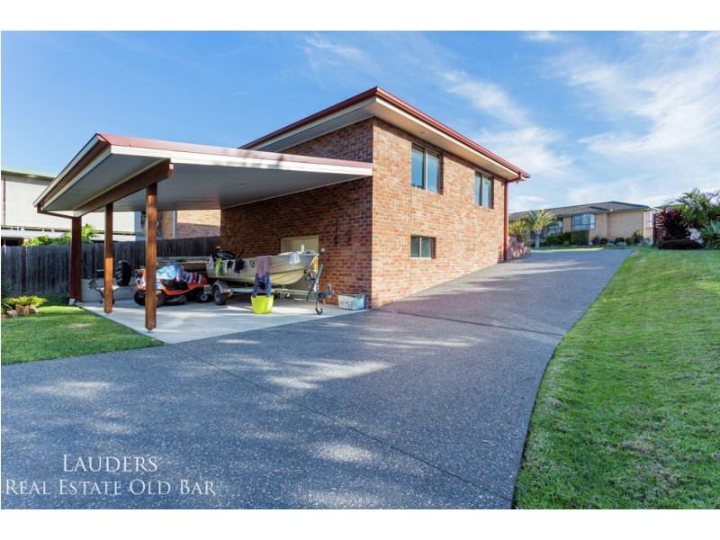 128 Waterman Street, Old Bar NSW 2430