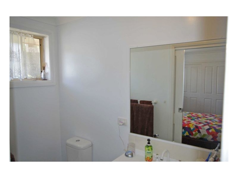 17a Albatross Way, Old Bar NSW 2430